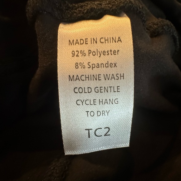 Hocus Pocus TC2 CAPRI Leggings - Picture 6 of 6